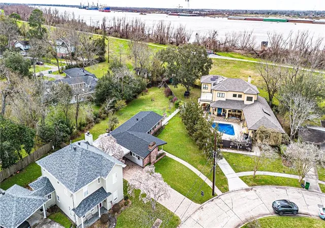 Photo 1 of Single family home for sale at 117 E Henfer Ave, River Ridge, LA 70123 | MLS# 2550675 | Listing updated on 2026-08-22