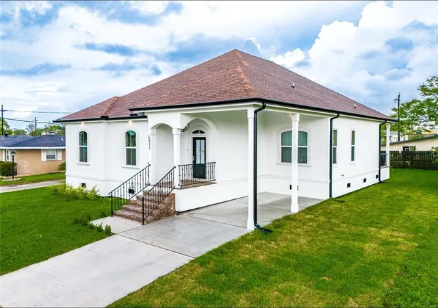 Photo 2 of Single family home for sale at 5511 Congress Dr, New Orleans, LA 70126 | MLS# 2550766 | Listing updated on 2026-08-16