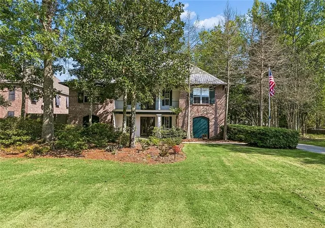 2nd image of 480 E Chase Ct, Mandeville, LA 70448 | MLS# 2551141