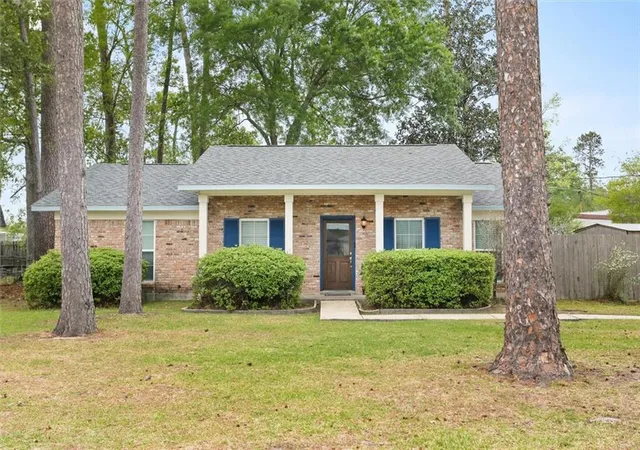 Photo 1 of Single family home for sale at 651 Dale Dr, Slidell, LA 70458 | MLS# 2551121 | Listing updated on 2026-08-17