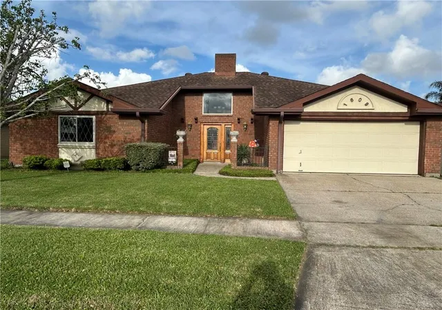 Photo 1 of Single family home for sale at 1609 Celtic Dr, Marrero, LA 70072 | MLS# 2551302 | Listing updated on 2026-08-06