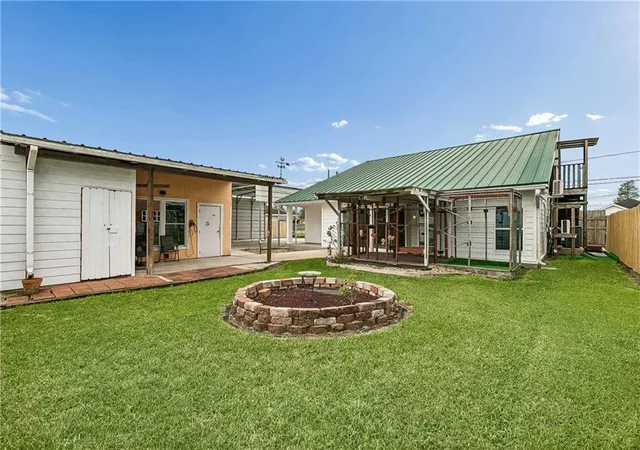 Photo 3 of Single family home for sale at 1321 Ave A, Marrero, LA 70072 | MLS# 2551327 | Listing updated on 2026-08-18