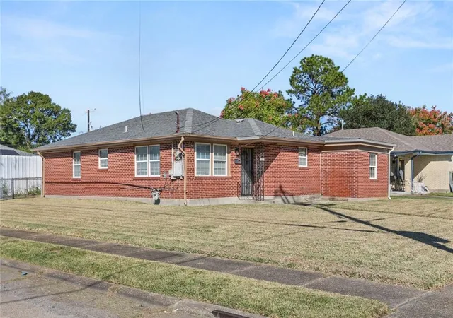 Photo 2 of Single family home for sale at 1145 Terry St, New Orleans, LA 70114 | MLS# 2551790 | Listing updated on 2026-08-11