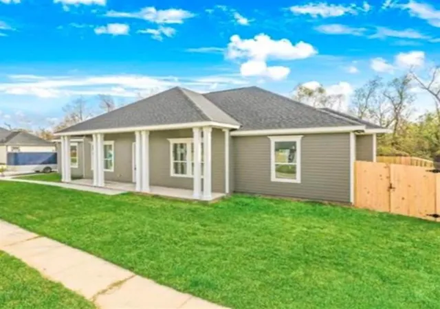 2nd image of 3001 Bartolo St, Meraux, LA 70075 | MLS# 2551848