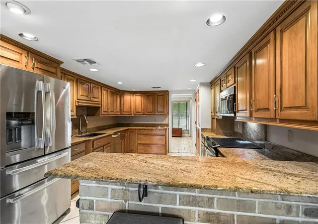 Photo 3 of Single family home for sale at 316 Eden Isles Blvd, Slidell, LA 70458 | MLS# 2552006 | Listing updated on 2026-08-18