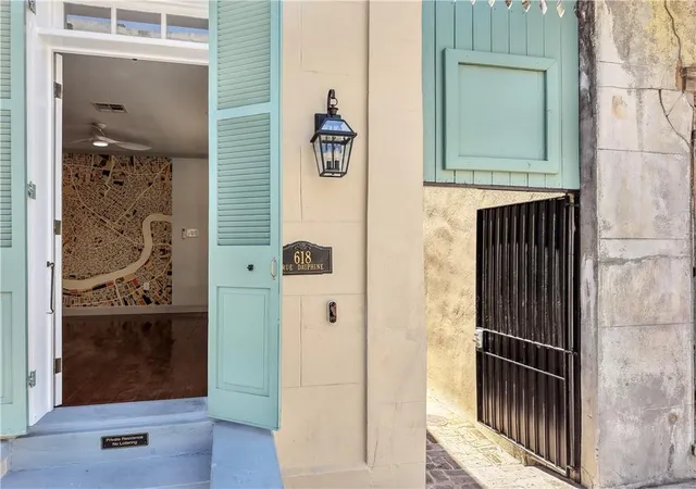 Photo 1 of Sale Pending at 618 Dauphine St #1B, New Orleans, LA 70112 | MLS# 2552372 | Listing updated on 2026-08-23