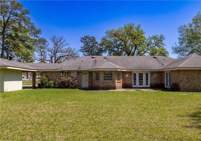 Photo 23 of Single family home for sale at 2233 Bayou Ln, Slidell, LA 70458 | MLS# 2549496 | Listing updated on 2026-08-13