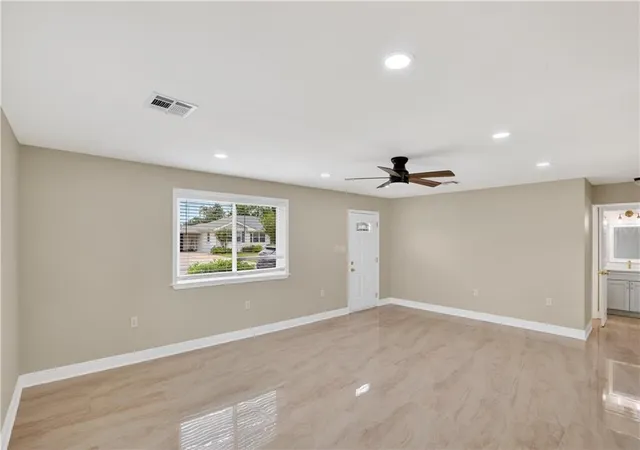 Photo 3 of Single family home for sale at 4712 Lorino St, Metairie, LA 70006 | MLS# 2551875 | Listing updated on 2026-08-11