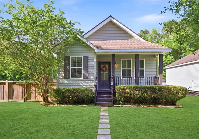 Photo 1 of Single family home for sale at 28469 W Violet St, Lacombe, LA 70445 | MLS# 2552488 | Listing updated on 2026-08-17