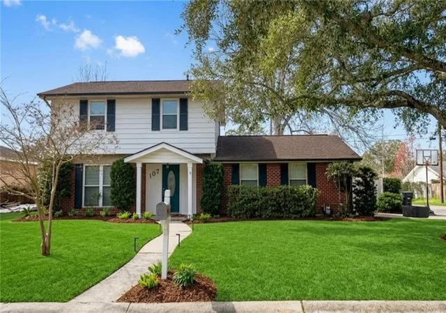 Photo 1 of Single family home for sale at 107 Matthews Dr, Slidell, LA 70458 | MLS# 2552431 | Listing updated on 2026-08-17