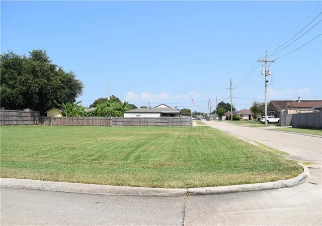 1st image of 3200 Maine Ave, Kenner, LA 70065 | MLS# 2552054