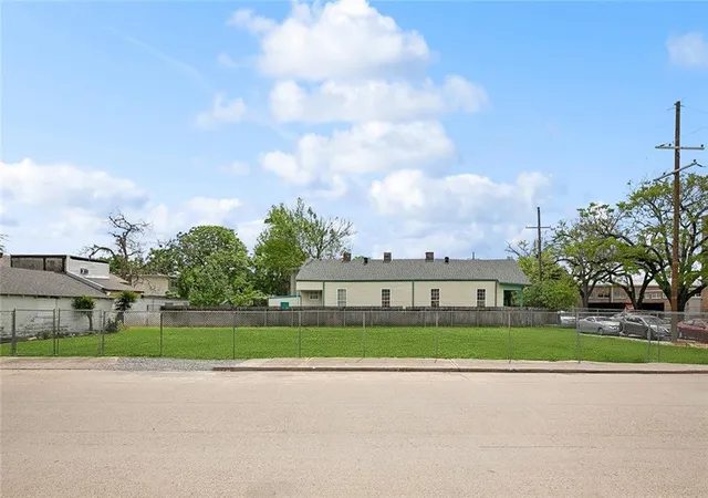 Photo 1 of Land for sale at 8539 Green St, New Orleans, LA 70118 | MLS# 2552703 | Listing updated on 2026-08-18
