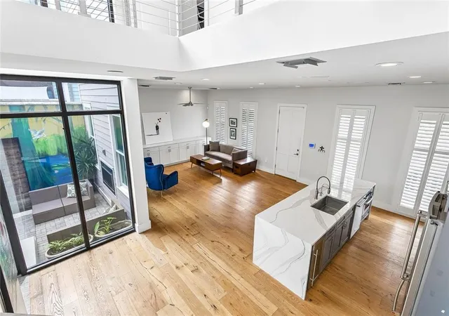 Photo 3 of Condo for sale at 2417 Dauphine St #A, New Orleans, LA 70117 | MLS# 2553074 | Listing updated on 2026-08-08