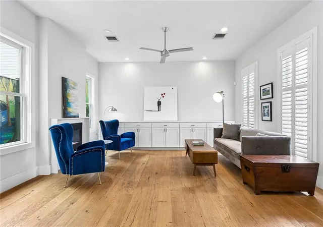 Listing Photo 4 - Condo for sale in building located at 2417 Dauphine St, New Orleans, LA 70117 - Unit #A