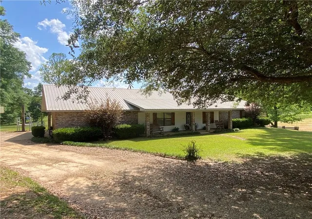 Photo 1 of Single family home for sale at 16114 Cut Off Rd, Kentwood, LA 70444 | MLS# 2553292 | Listing updated on 2026-08-11