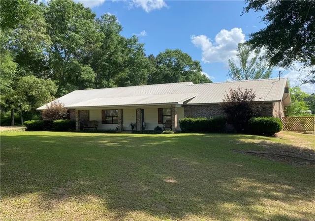 Photo 2 of Single family home for sale at 16114 Cut Off Rd, Kentwood, LA 70444 | MLS# 2553292 | Listing updated on 2026-08-11