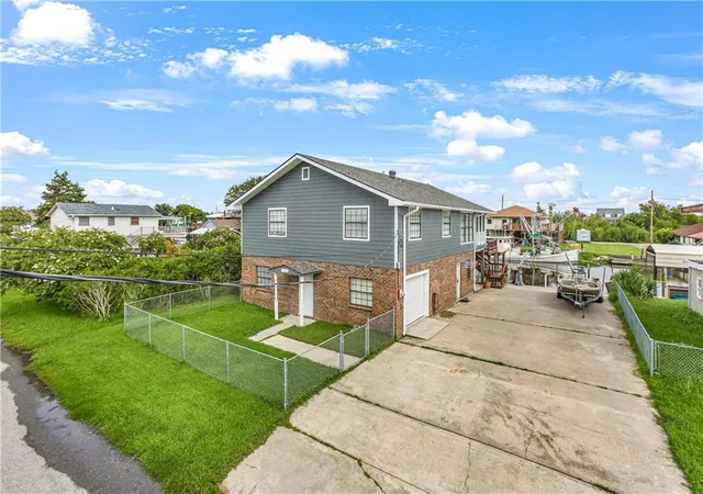1st image of 4928 Jenic Ln, Jean Lafitte, LA 70036 | MLS# 2553428