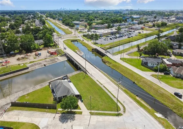 Photo 2 of Land for sale at 1000 N Lester Ave, Metairie, LA 70003 | MLS# 2553025 | Listing updated on 2026-08-25