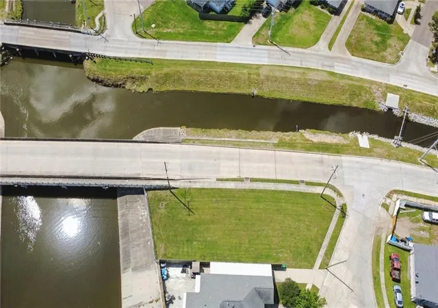 Photo 3 of Land for sale at 1000 N Lester Ave, Metairie, LA 70003 | MLS# 2553025 | Listing updated on 2026-08-25