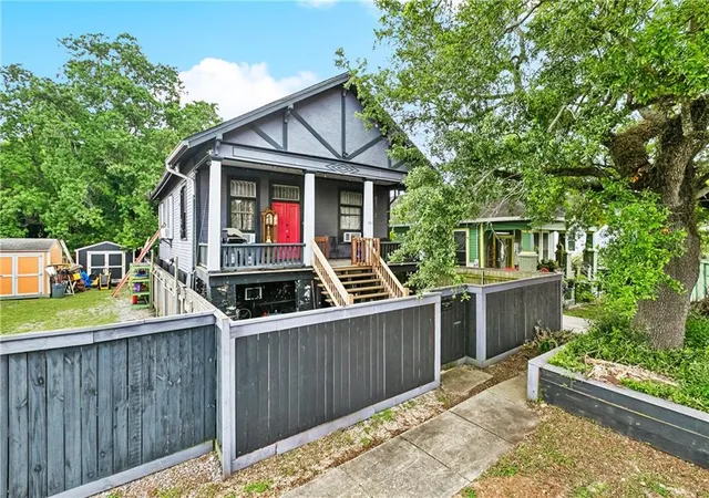 Photo 3 of Single family home for sale at 1421 Kentucky St, New Orleans, LA 70117 | MLS# 2553855 | Listing updated on 2026-08-23