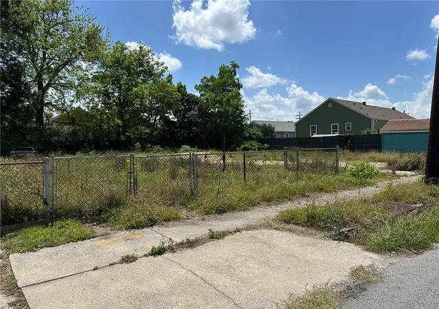 Photo 3 of Land for sale at 4520 Marais St, New Orleans, LA 70117 | MLS# 2554391 | Listing updated on 2026-08-17