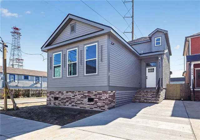 Photo 1 of Single family home for sale at 4200 Clio St, New Orleans, LA 70125 | MLS# 2554536 | Listing updated on 2026-08-23