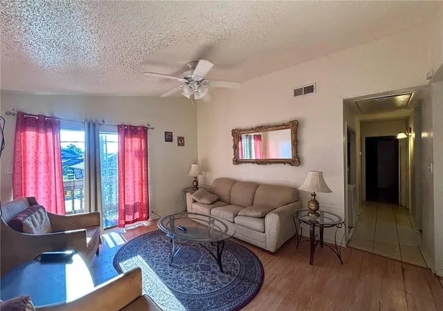 Listing Photo 4 - Condo for sale in building located at 3502 Vespasian St, New Orleans, LA 70114 - Unit #154