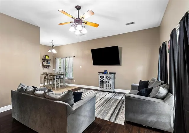 Photo 3 of Single family home for sale at 1280 S Walnut St, Slidell, LA 70460 | MLS# 2554842 | Listing updated on 2026-08-09