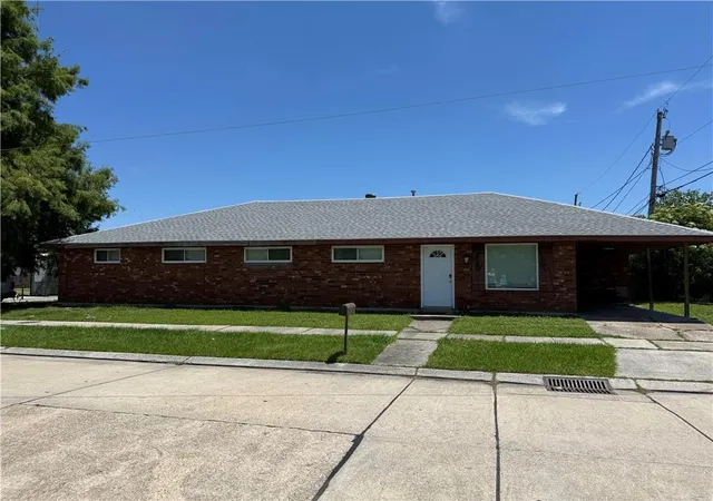 Photo 1 of Multi family home for sale at 400 E Liberaux & Laplace St, Chalmette, LA 70043 | MLS# 2554410 | Listing updated on 2026-08-17