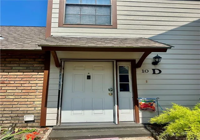 2nd image of 1500 W Esplanade Ave #10D, Kenner, LA 70065 | MLS# 2555211
