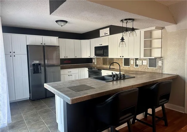 Photo 3 of Condo for sale at 1500 W Esplanade Ave #10D, Kenner, LA 70065 | MLS# 2555211 | Listing updated on 2026-08-13