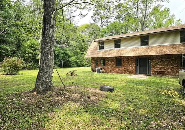 Photo 3 of Single family home for sale at 40477 Crawford Landing Rd, Slidell, LA 70461 | MLS# 2551380 | Listing updated on 2026-08-13