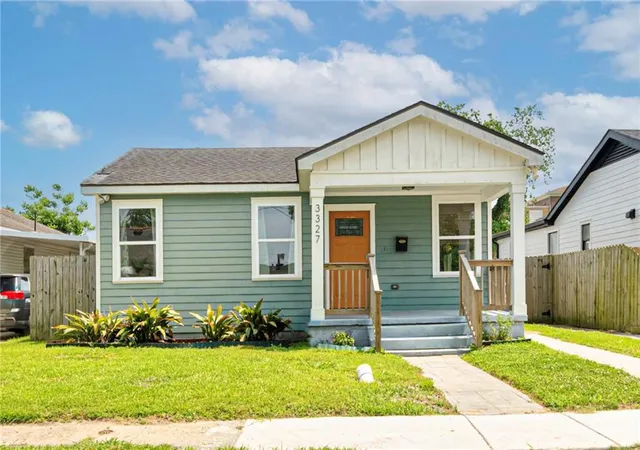 Photo 1 of Single family home for sale at 3327 Mistletoe St, New Orleans, LA 70118 | MLS# 2555474 | Listing updated on 2026-08-10