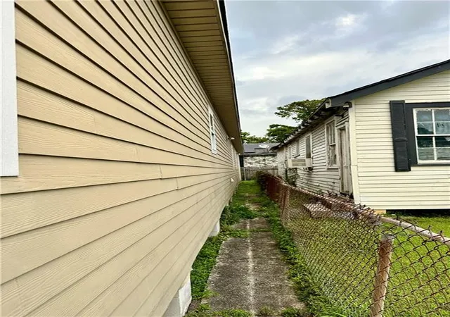 Photo 2 of Sale Pending at 9107 09 Pritchard Pl, New Orleans, LA 70118 | MLS# 2556065 | Listing updated on 2026-08-22