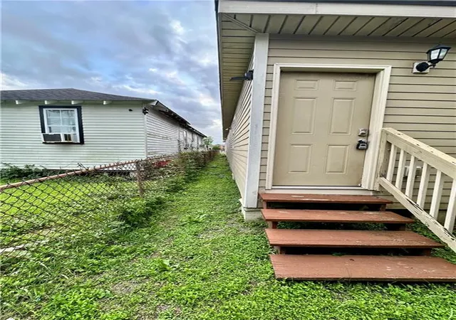 Photo 3 of Sale Pending at 9107 09 Pritchard Pl, New Orleans, LA 70118 | MLS# 2556065 | Listing updated on 2026-08-22