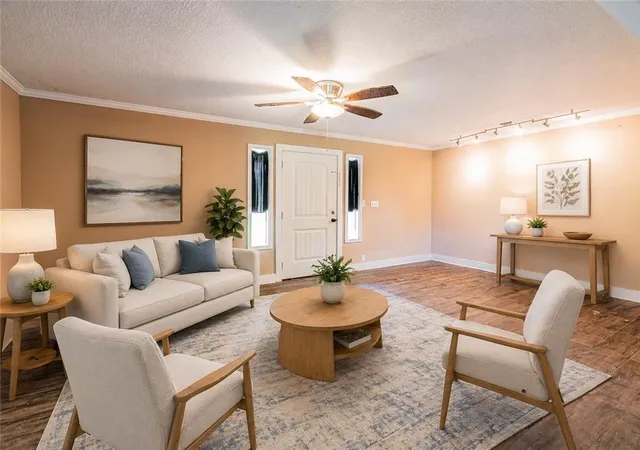 Photo 3 of Single family home for sale at 916 Melanie Dr, Sulphur, LA 70663 | MLS# 2556080 | Listing updated on 2026-08-07