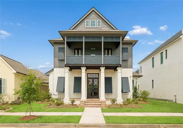 Photo 2 of Single family home for sale at 141 Bay Tree Manor Dr, Covington, LA 70433 | MLS# 2556128 | Listing updated on 2026-09-25