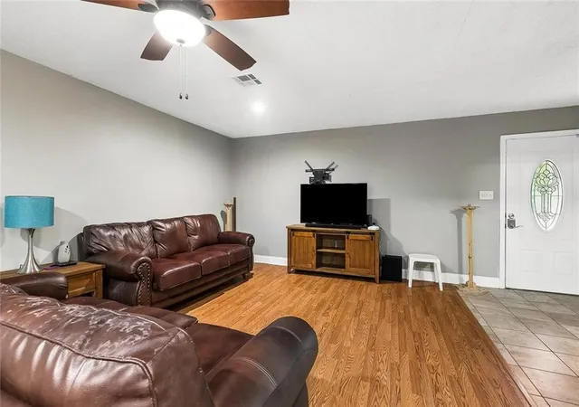 5th image of 1901 Eagle St, Chalmette, LA 70043 | MLS# 2556271