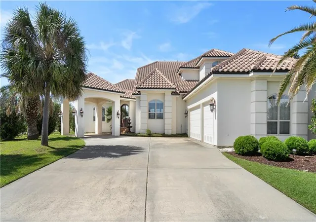 Photo 3 of Single family home for sale at 1605 Vela Cvs, Slidell, LA 70458 | MLS# 2555375 | Listing updated on 2026-08-22