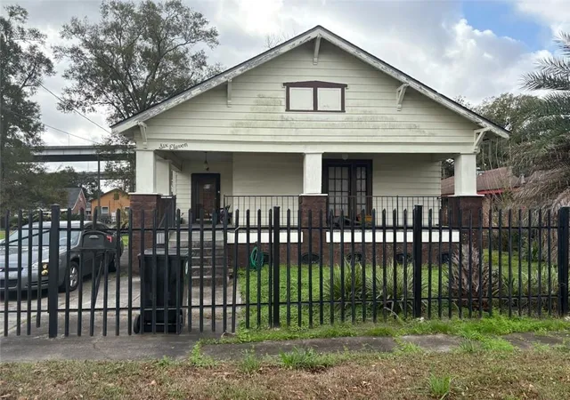 Photo 1 of Sale Pending at 611 Majestic Pl, New Orleans, LA 70114 | MLS# 2556824 | Listing updated on 2026-08-14
