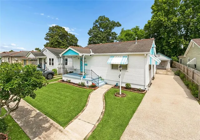 Photo 2 of Single family home for sale at 201 Jules Ave, New Orleans, LA 70121 | MLS# 2557057 | Listing updated on 2026-08-19