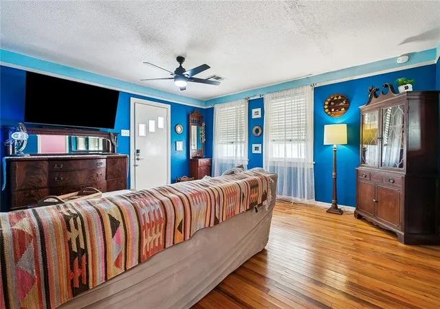 Photo 3 of Single family home for sale at 201 Jules Ave, New Orleans, LA 70121 | MLS# 2557057 | Listing updated on 2026-08-19