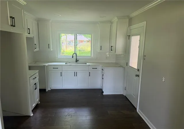 1st image of 4554 Hollywood St, Baton Rouge, LA 70805 | MLS# 2550134