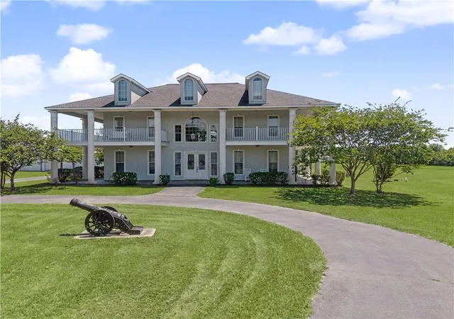 Photo 2 of Single family home for sale at 50156 Turnpike Rd, Folsom, LA 70437 | MLS# 2557141 | Listing updated on 2026-08-24