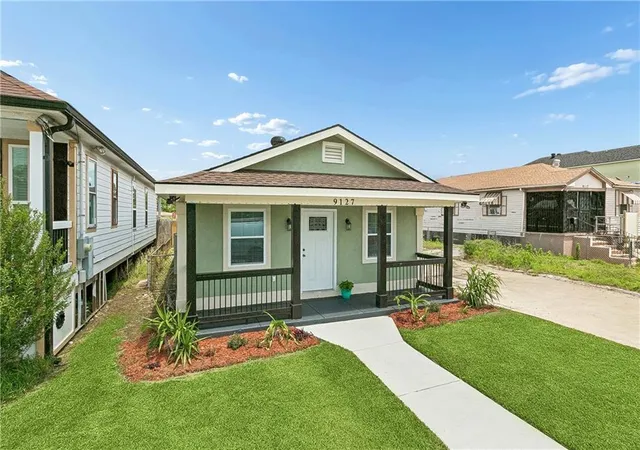 Photo 2 of Single family home for sale at 9127 Fig St, New Orleans, LA 70118 | MLS# 2556956 | Listing updated on 2026-08-25