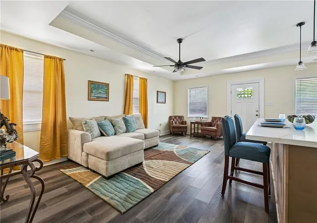 Photo 3 of Single family home for sale at 9127 Fig St, New Orleans, LA 70118 | MLS# 2556956 | Listing updated on 2026-08-25