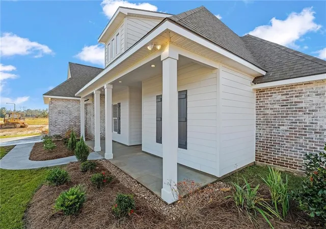 Photo 33 of Single family home for sale at 1660 Sweet Pea Ct, Madisonville, LA 70447 | MLS# 2557504 | Listing updated on 2026-08-26