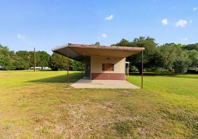 Photo 2 of Single family home for sale at 1009 Nettie St, Arnaudville, LA 70512 | MLS# 2557528 | Listing updated on 2026-08-20