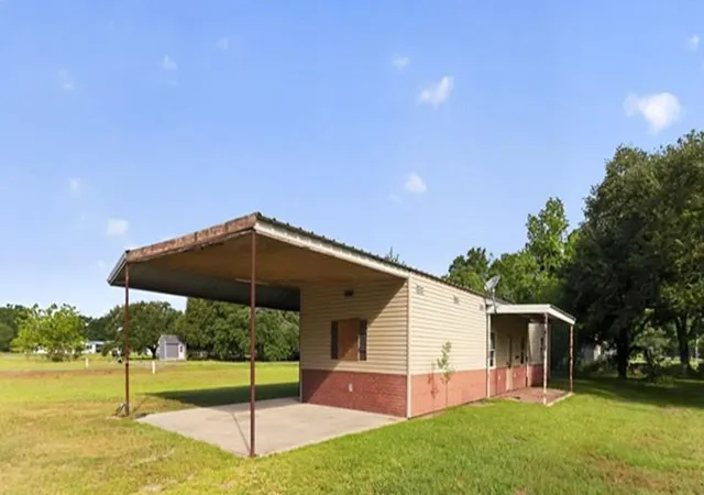 Photo 3 of Single family home for sale at 1009 Nettie St, Arnaudville, LA 70512 | MLS# 2557528 | Listing updated on 2026-08-20