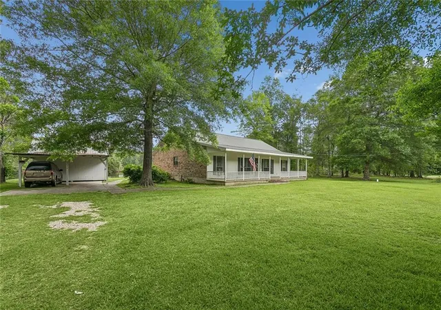Photo 2 of Single family home for sale at 52456 Marretta Ln, Independence, LA 70443 | MLS# 2557222 | Listing updated on 2026-08-09